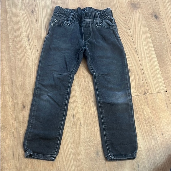 GAP Kids Black Straight Cut Stretch Jeans - Picture 1 of 6